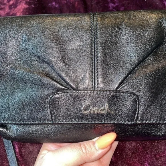 Coach Ashley Large Flap Wristlet Clutch Black like new! - Picture 8 of 8
